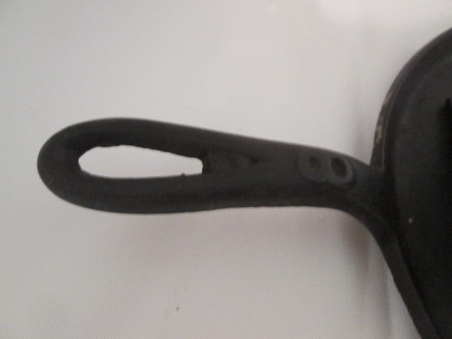 No. 3 Cast Iron Griddle Pan and Wood Handle Cast Iron "Bacon Press" - 2