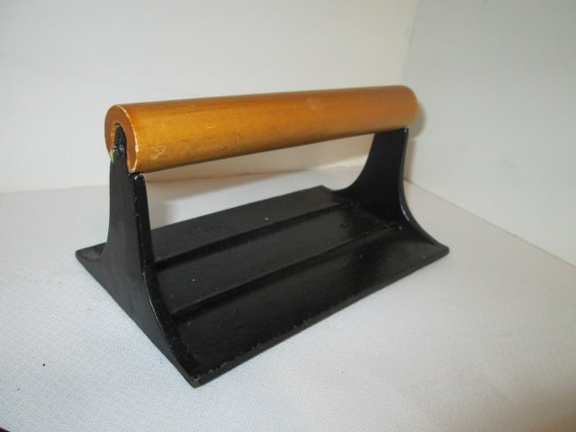 No. 3 Cast Iron Griddle Pan and Wood Handle Cast Iron "Bacon Press" - 5