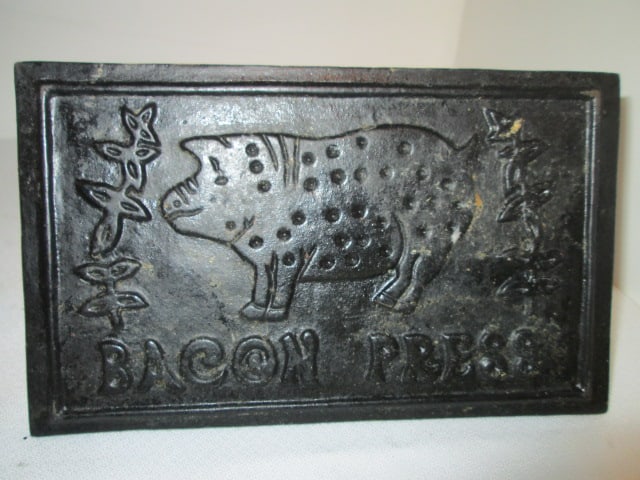 No. 3 Cast Iron Griddle Pan and Wood Handle Cast Iron "Bacon Press" - 6