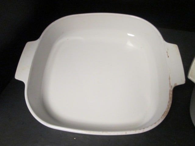 Corning Ware Blue Cornflower A-10-B Covered Baker and Plain White A-2-B - 3