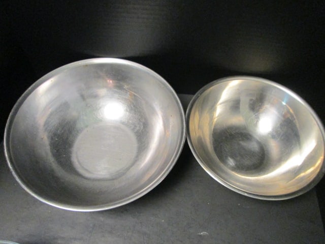 Glass and Stainless Steel Nesting Bowls - 4