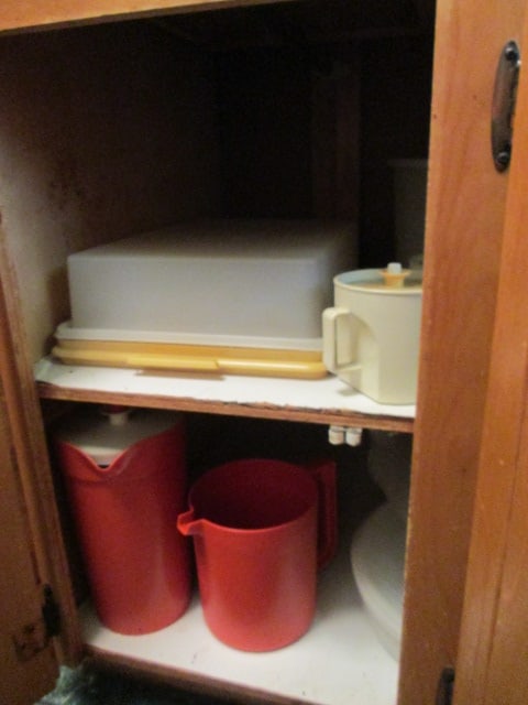 Nice Grouping of Vintage Tupperware-Dessert Carriers, Strainers, Pitchers, Cookie Cutters, etc. - 4