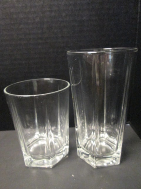 ARC Hexagonal Panel Pattern Tumblers and Ice Teas - 2