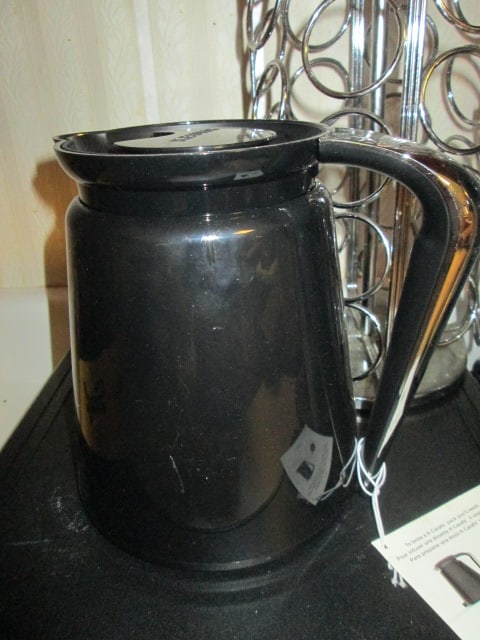 Keurig Model K2.0-400 Coffee Brewer, Carafe, Pod Carousal and Pod Drawer Storage - 5