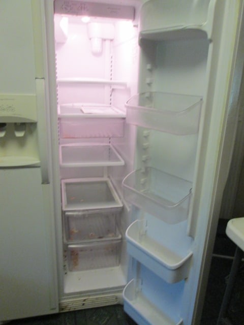 Frigidaire White Side x Side Refrigerator with Ice/Water in Door - 7