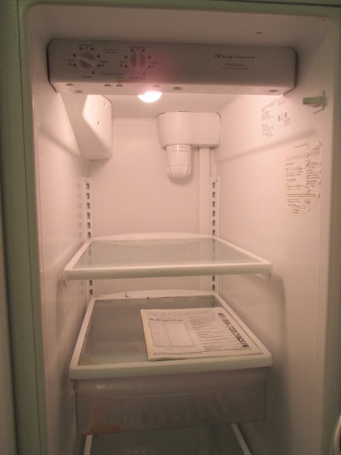 Frigidaire White Side x Side Refrigerator with Ice/Water in Door - 9