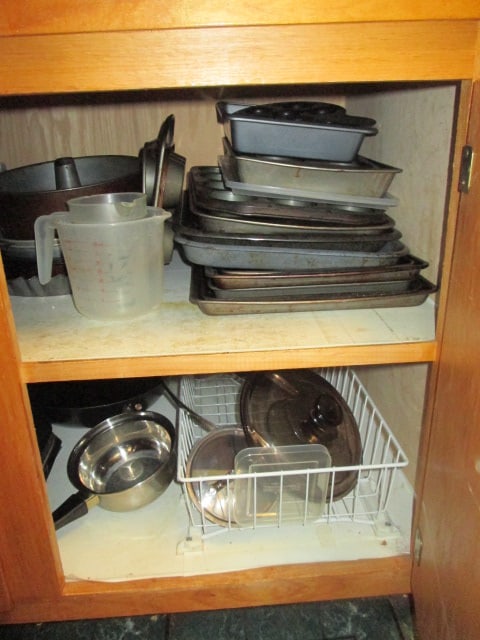 Contents of Kitchen Cabinets and Drawers-Kitchen Utensils, Plastic Storage Ware, - 7