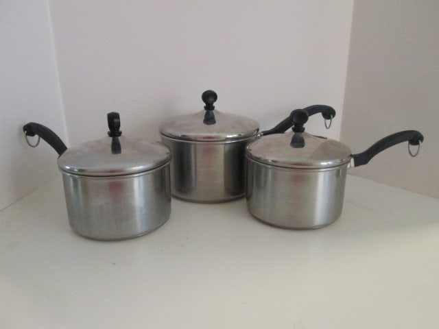 Farberware 3 Piece Stainless Steel Covered Sauce Pans: (2)2 quart, (1)3 quart, Local Pickup Only