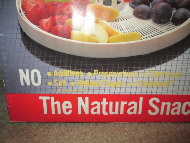 Harvest Maid Snack Master Basic Dehydrator in Original Box - 5