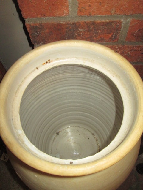 Vintage 4 Gallon Stoneware Churn with Lid and Dasher - 4