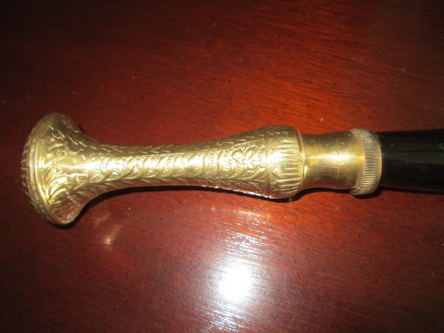 Unusual Long Handle Embossed Brass and Polished Horn Shoehorn - 2