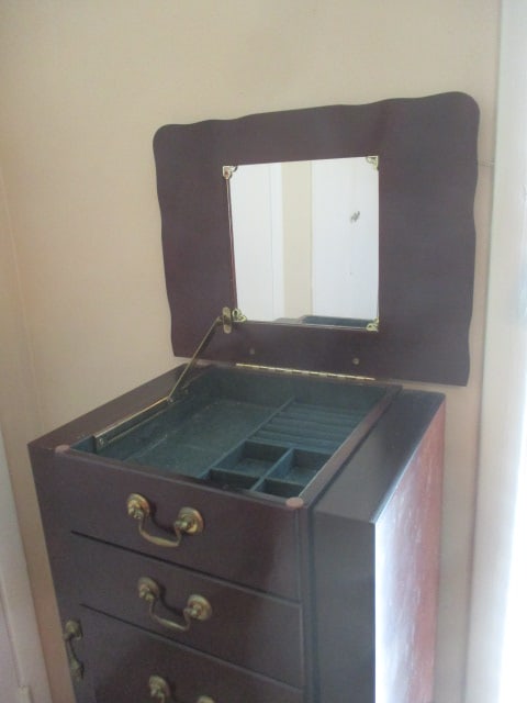 Queen Anne Style Mahogany Finish Jewelry Armoire - 4