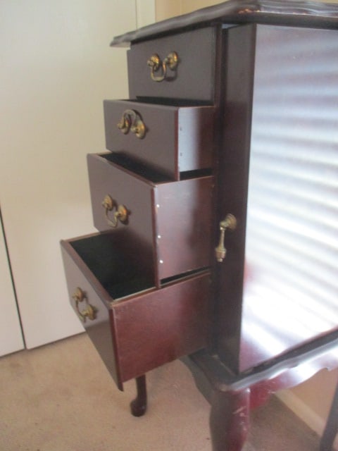 Queen Anne Style Mahogany Finish Jewelry Armoire - 7