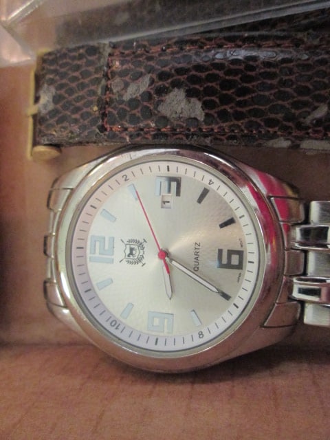 Accessory Fashion Jewelry Necklaces, Cuff Links, Men's & Ladies Watches, Button Covers, - 8