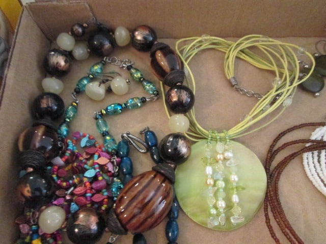 Stylish Colorful Beaded Necklaces and Necklace/Earring Sets - 2