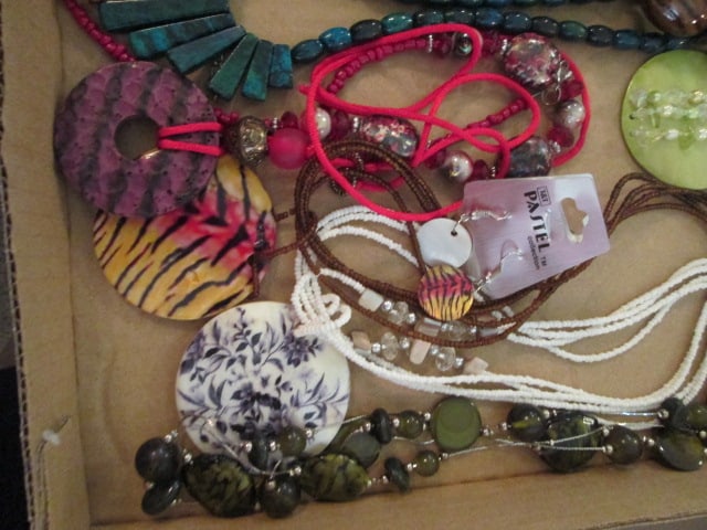 Stylish Colorful Beaded Necklaces and Necklace/Earring Sets - 4