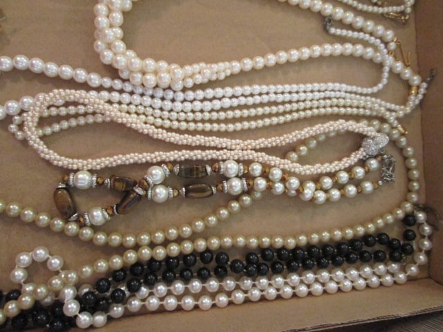 Faux Pearl Necklaces and Earrings - 3