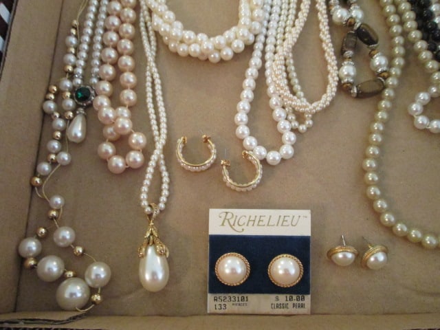 Faux Pearl Necklaces and Earrings - 4