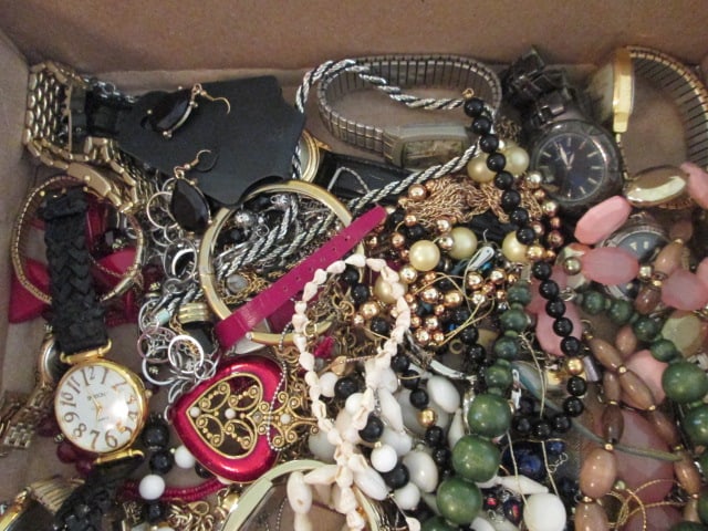 Large Grouping of Accent Fashion Jewelry Necklaces, Bracelets, Earrings, Men's & Ladies Watches, ... - 2