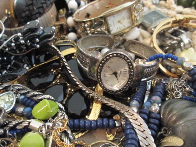 Large Grouping of Accent Fashion Jewelry Necklaces, Bracelets, Earrings, Men's & Ladies Watches, ... - 9
