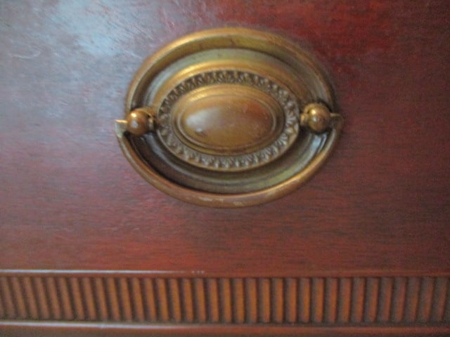 Vintage Dixie Mahogany Tiered Nightstand with Drawer - 9