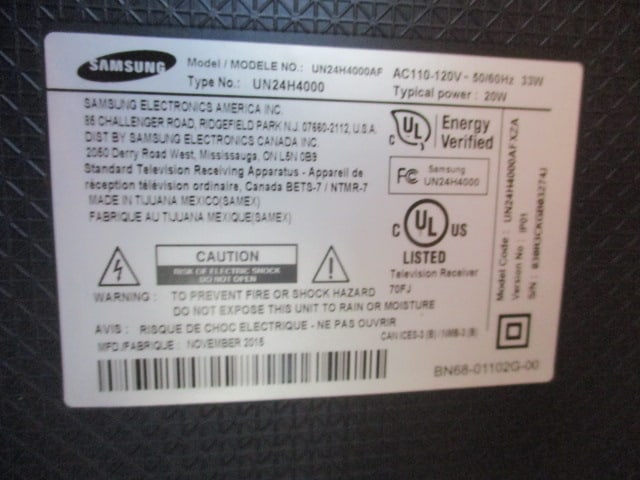 Samsung 24" LCD TV with Remote - 6