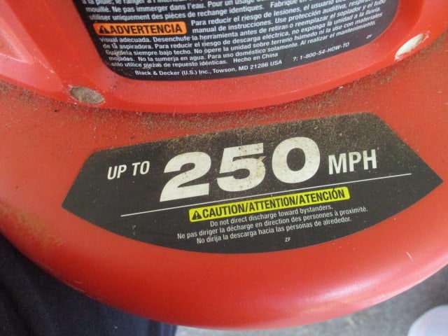 Black & Decker Electric Blower and Heavy Duty Green Extension Cord - 4
