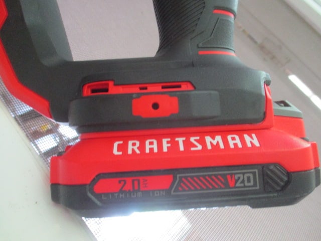 Craftsman 20v String Trimmer/Edger with Charger - 3