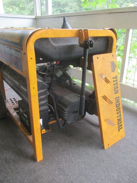 Titan Industrial 7500 High Performance Electric Start Generator - 3