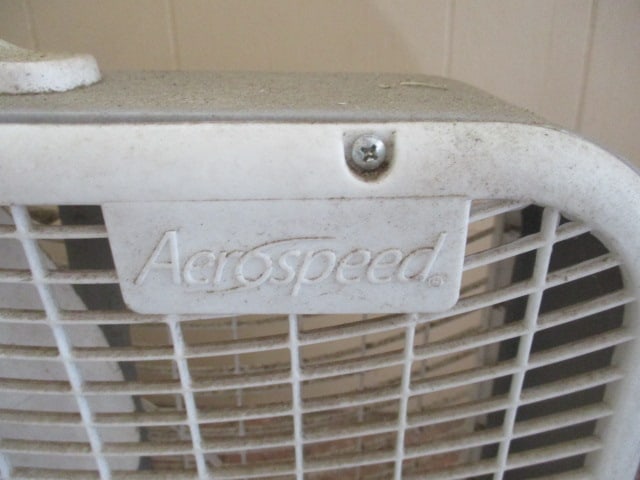 Aerospeed Box Fan, Lasko CC24920 Heater, Holmes Space Heater and Vornado VH2 Heater - 6