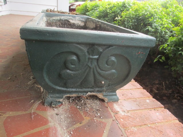 Pair of Painted Green Concrete Planters - 8