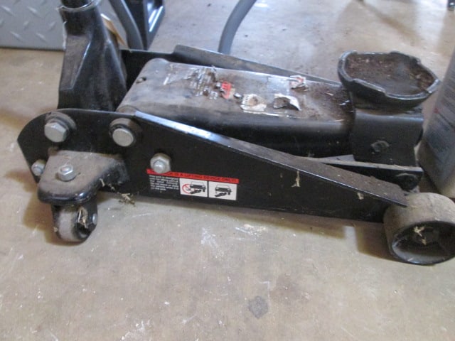 Craftsman Hydraulic Floor Jack - 2