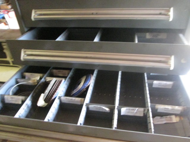 Stanley Vidmar Metal 10 Drawer Tool Cabinet and Contents - 5