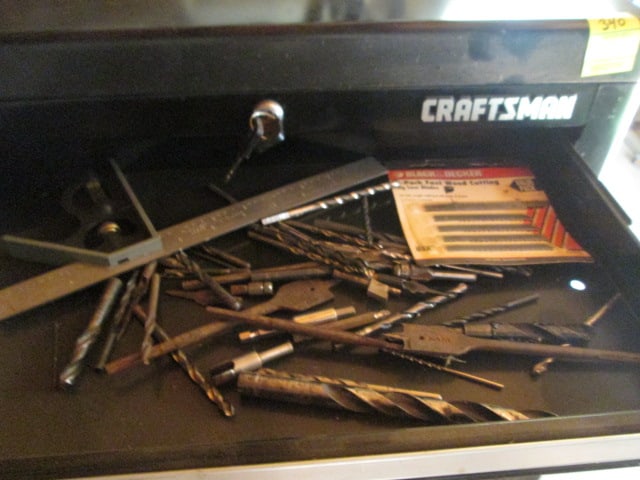 Craftsman Portable Locking Tool Chest and Contents - 8