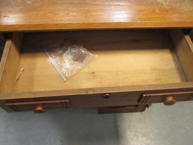 Antique Victorian Eastlake Style Washstand w/Backsplash - 4