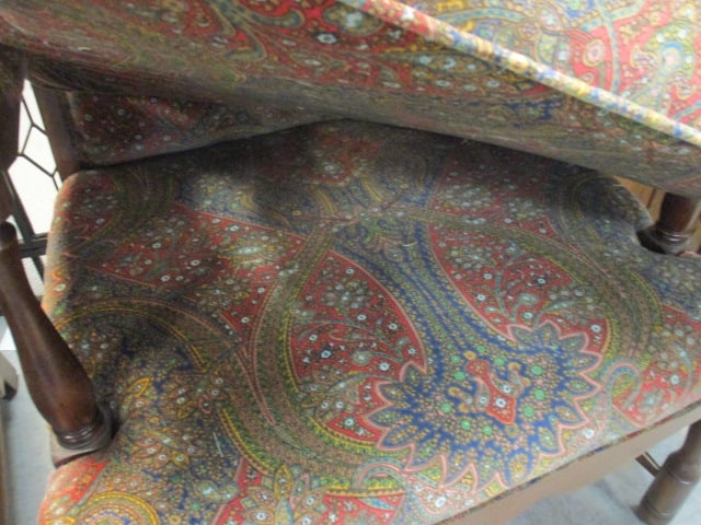 Vtg. Traditional Armchair w/Paisley Upholstery & Pillow - 6