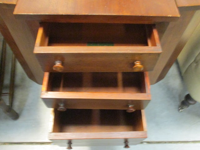 Martha Washington Style Mahogany Sewing Cabinet - 3
