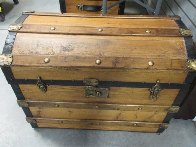 19th Century Wood Dome Top Storage Chest: 27 x 17 x 21