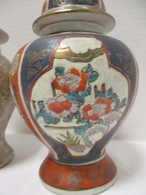 Haeger Ginger Jar (8 1/2) & Japanese Mari Ginger Jar (7 1/2") - 4