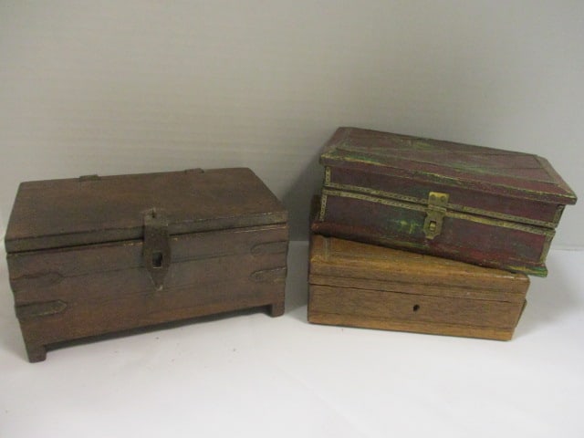 Antique Hinged Wood Boxes (3) (1 of 7)