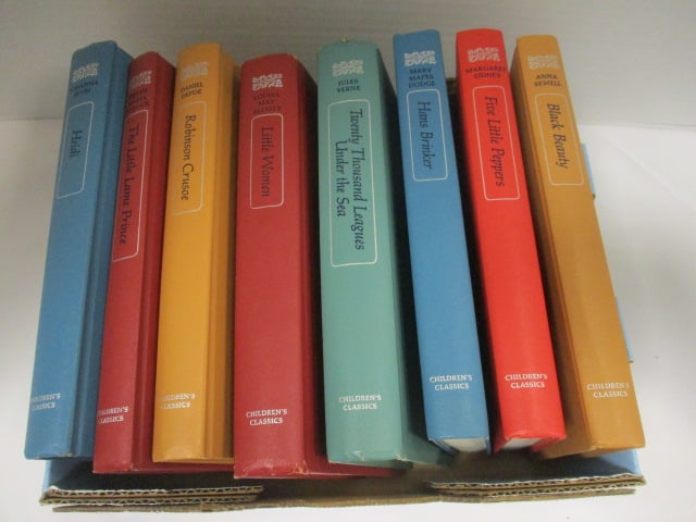 Childrens' Classics Collection (Lot of 8) Books: See pictures for Titles
