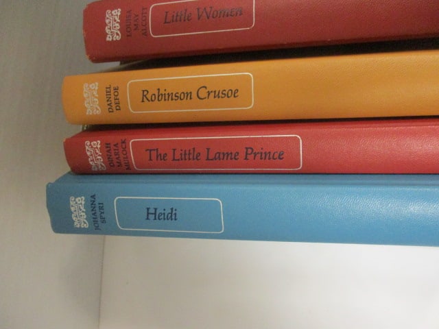 Childrens' Classics Collection (Lot of 8) Books - 2