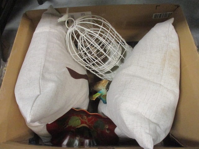 Bird Grouping-Throw Pillows, 2 Birdcages, etc.: see all pictures