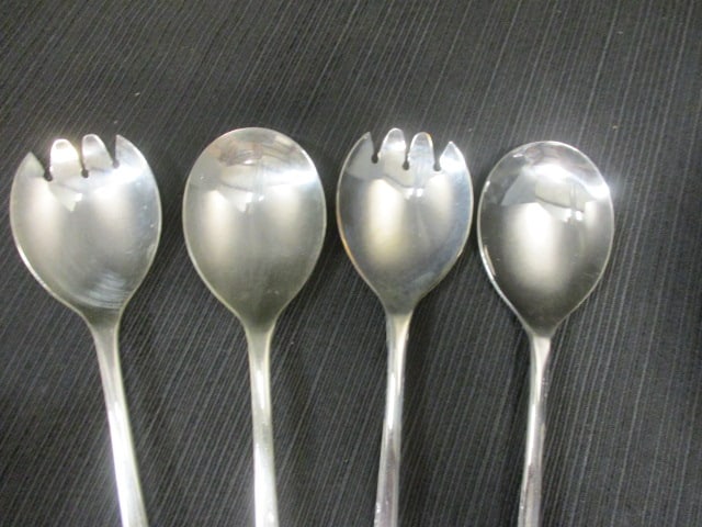 Silverplate Bowls, & 4 Silverplate Serving Spoons/Forks - 10