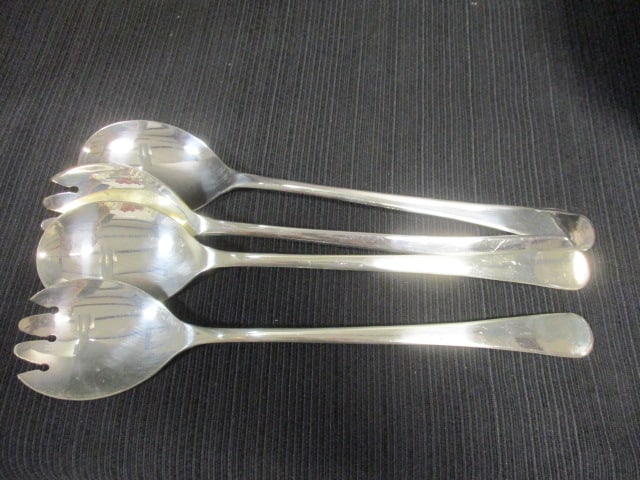 Silverplate Bowls, & 4 Silverplate Serving Spoons/Forks - 9