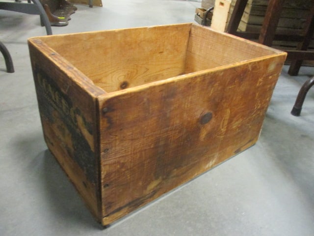 Wood Apple Crate: 12 x 20 x 11