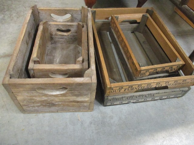 Rustic Weathered Wood Nesting Boxes (4): .