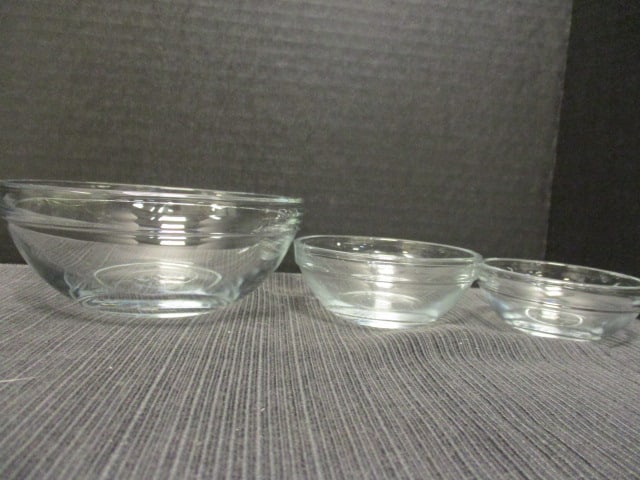 Pyrex Casserole, Pie Plate, Casserole Lid, 3 Anchor Hocking Bowls - 2