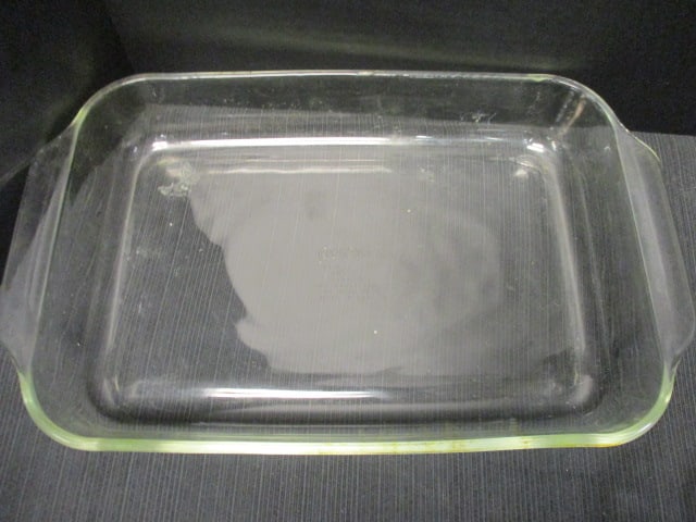 Pyrex Casserole, Pie Plate, Casserole Lid, 3 Anchor Hocking Bowls - 9