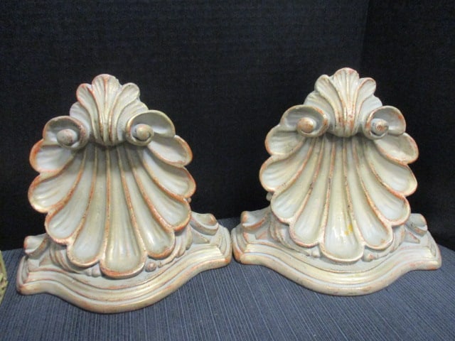 Wood Shelf Sconces & Resin Trinket Box - 5